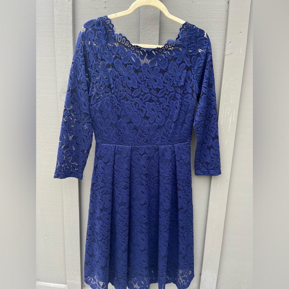 Never worn lace dress for the holiday!